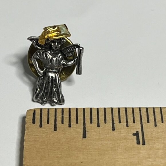VTG Graduation Angel w/Diploma & Cap Pewter Lapel Vest Hat Pin .5"x.75" - Picture 12 of 13